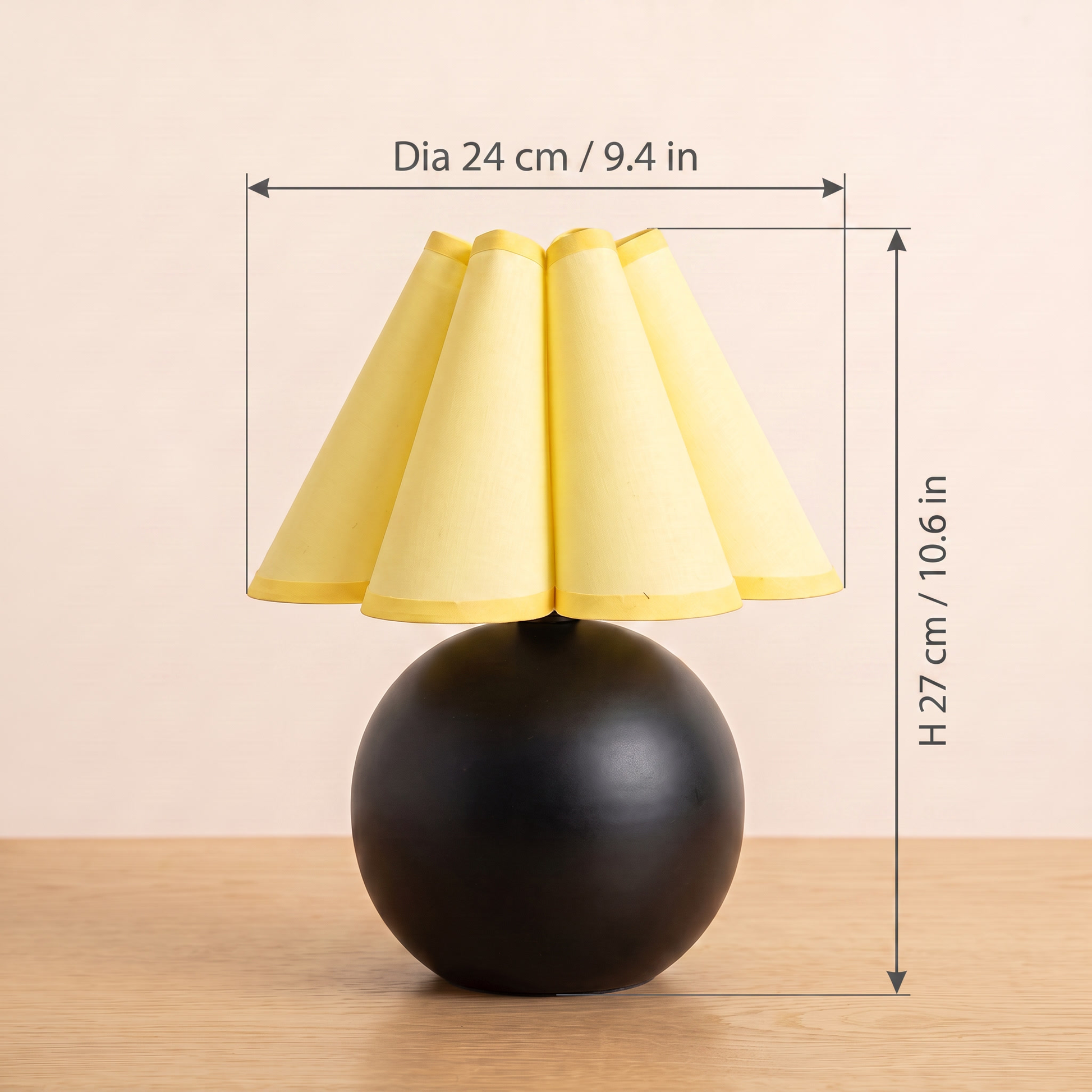 Sunburst Table Lamp dimensions, 24cm diameter and 27cm tall